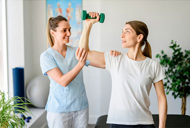 Maximizing Recovery: The Role of Physical Therapy After Shoulder Replacement